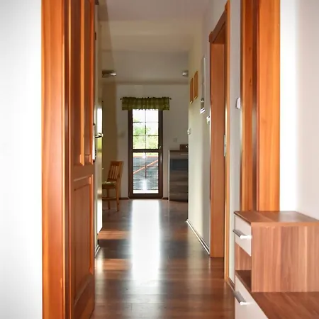 Apartment Restaurace 16 Horka u Stare Paky