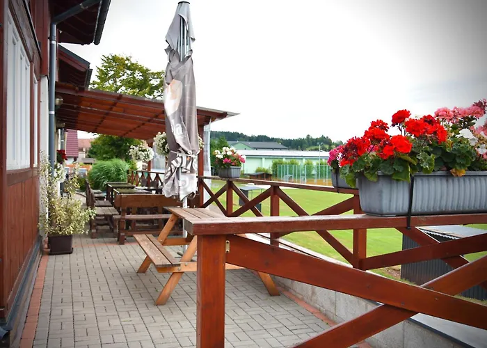 Restaurace 16 * Horka u Stare Paky